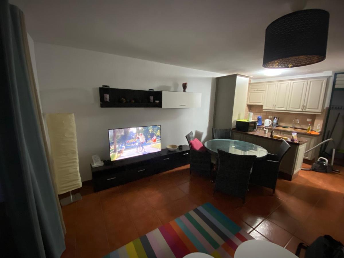 Holiday House Parque Azul Playa La Arena Free Wifi Puerto de Santiago  Dış mekan fotoğraf